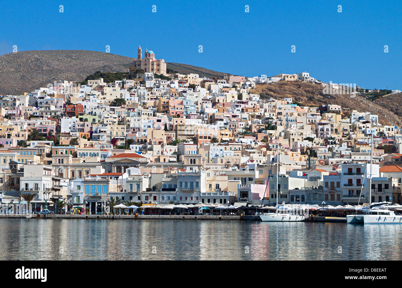 Ermoupolis città a Syros Island in Grecia Foto Stock