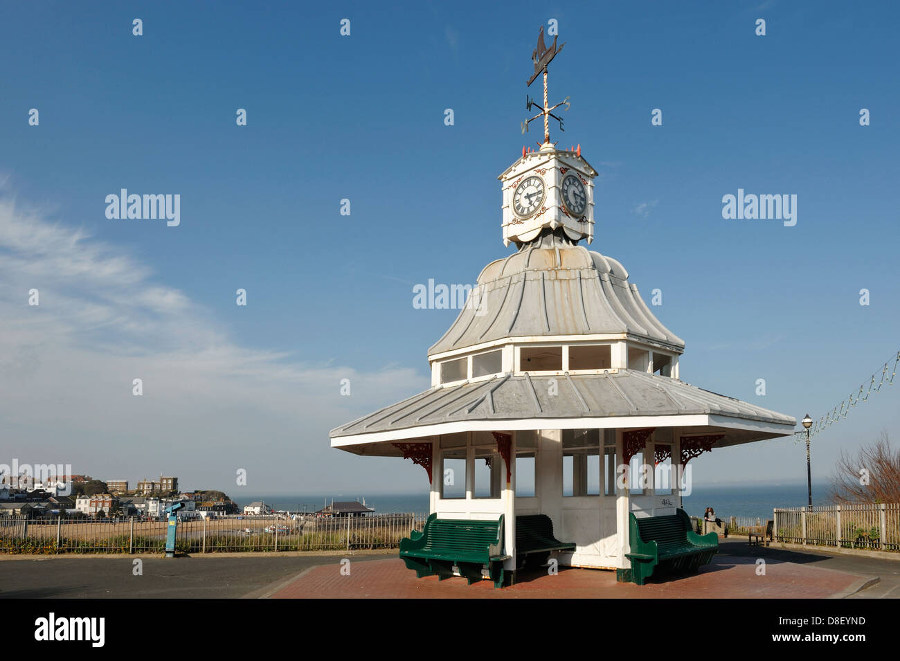 Il Victorian clocktower accanto a Victoria Gardens Broadstairs Kent Foto Stock
