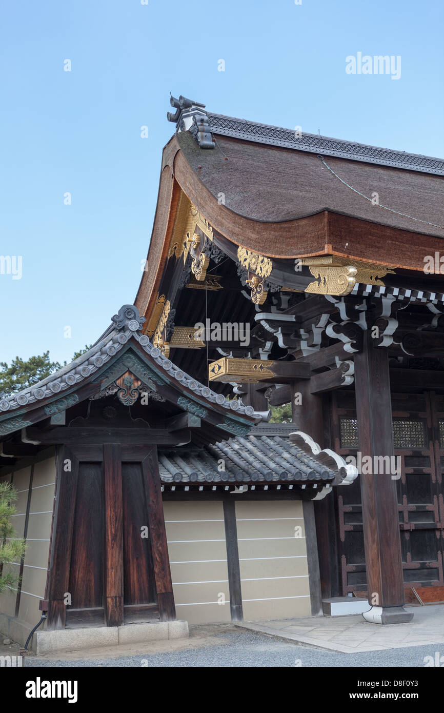 Dettagli di Gishu-mon gate nel Palazzo Imperiale area in Kyoto, Giappone Foto Stock