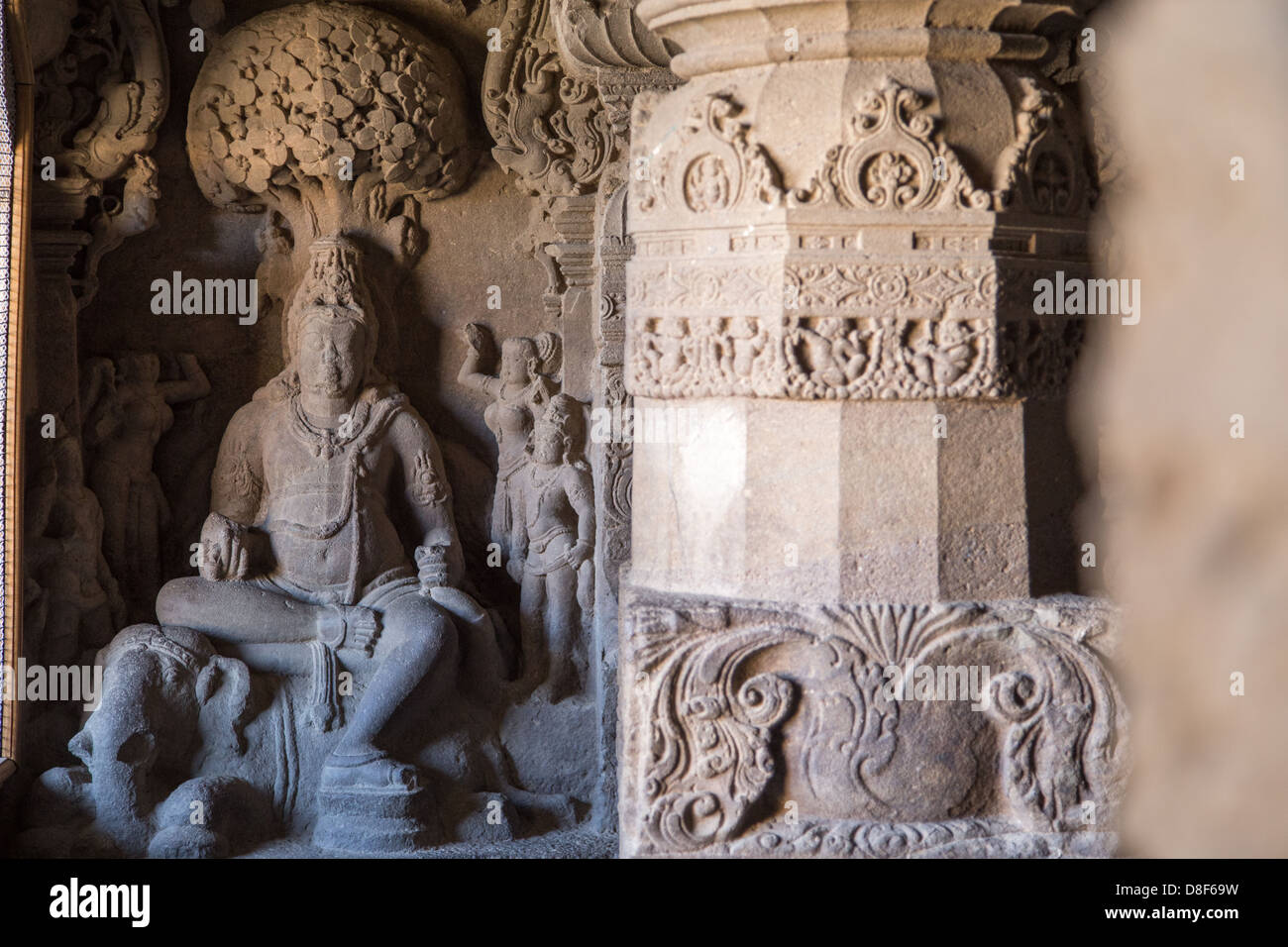 Cave 33 o corte di Jagannatha, Ellora grotte buddista, India Foto Stock