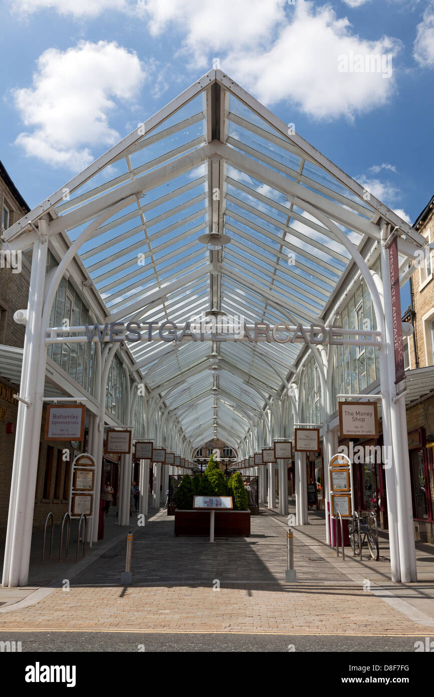 Westgate Arcade, Halifax, West Yorkshire Foto Stock