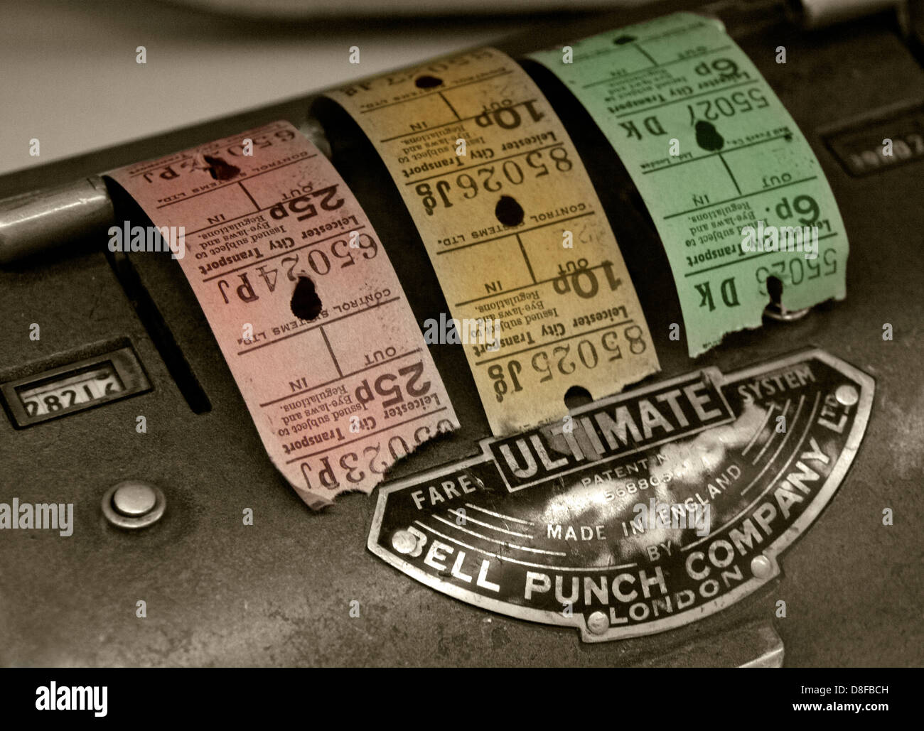 Bell Punch Bus Ticket Machine & biglietti da Coventry, England Regno Unito Foto Stock