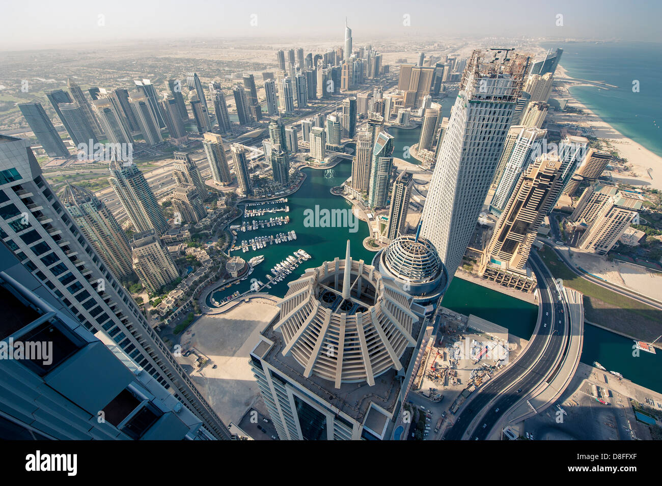 Dubai Marina e Jumeirah Lake Towers, EMIRATI ARABI UNITI Foto Stock
