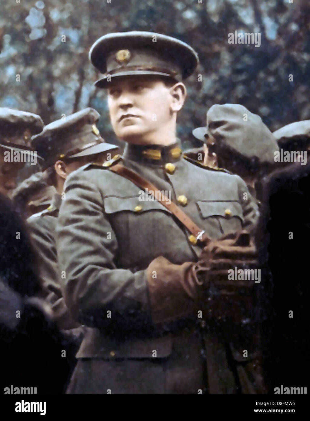 MICHAEL COLLINS (1890-1922) rivoluzionaria irlandese leader al funerale di Arthur Griffin, Dublin 16 agosto 1922-Vedere la descrizione riportata di seguito Foto Stock