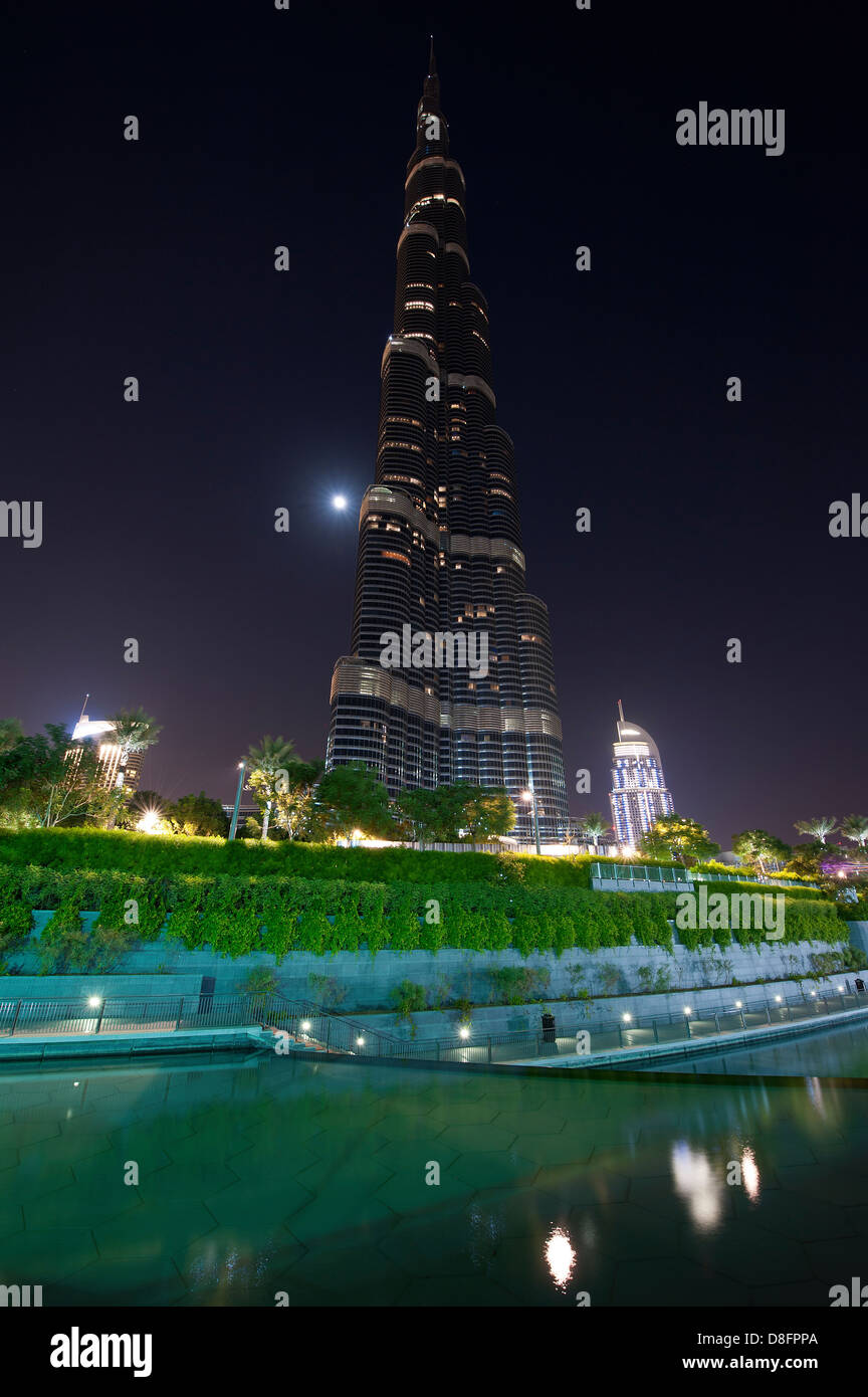Il Burj Khalifa di notte, Downtown Dubai, Emirati arabi uniti Foto Stock