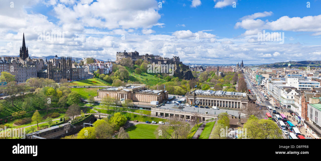 Vista di Princes Street Edimburgo centro città Edimburgo Midlothian Scozia UK GB Europe Foto Stock