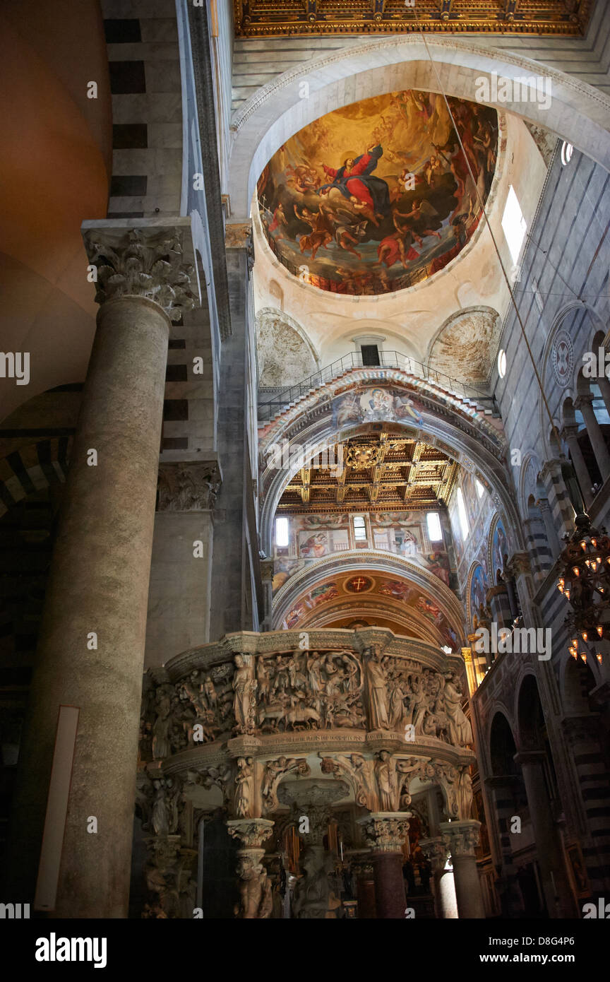 Piazza dei Miracoli, il Battistero e il Duomo e la Torre Pendente (Torre Pendente) Foto Stock