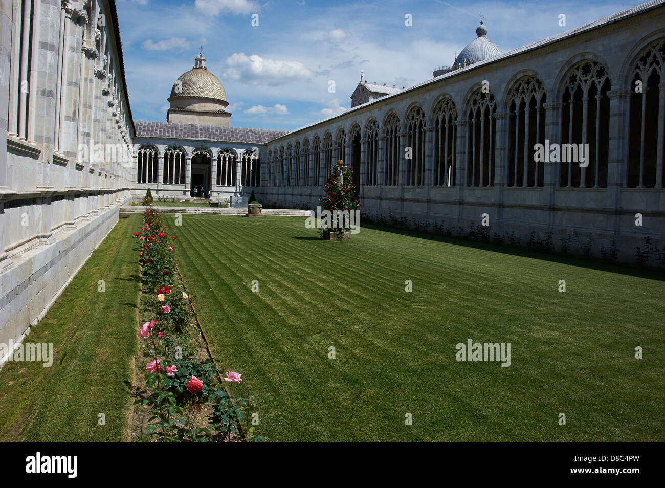 Piazza dei Miracoli, il Battistero e il Duomo e la Torre Pendente (Torre Pendente) Foto Stock