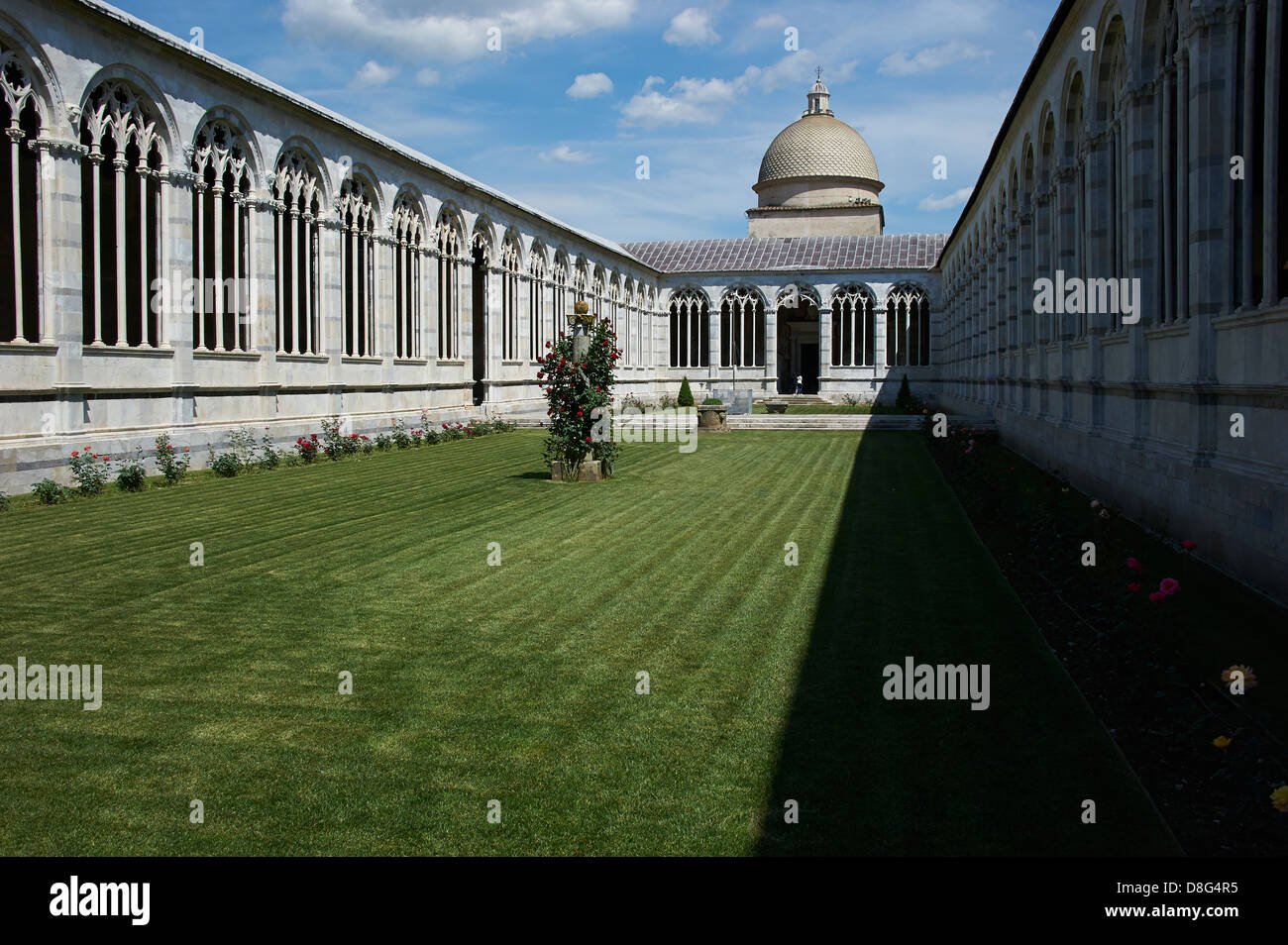 Piazza dei Miracoli, il Battistero e il Duomo e la Torre Pendente (Torre Pendente) Foto Stock