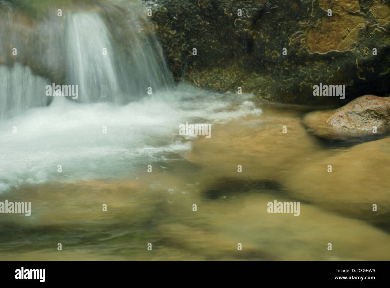 Il fiume di montagna Foto Stock