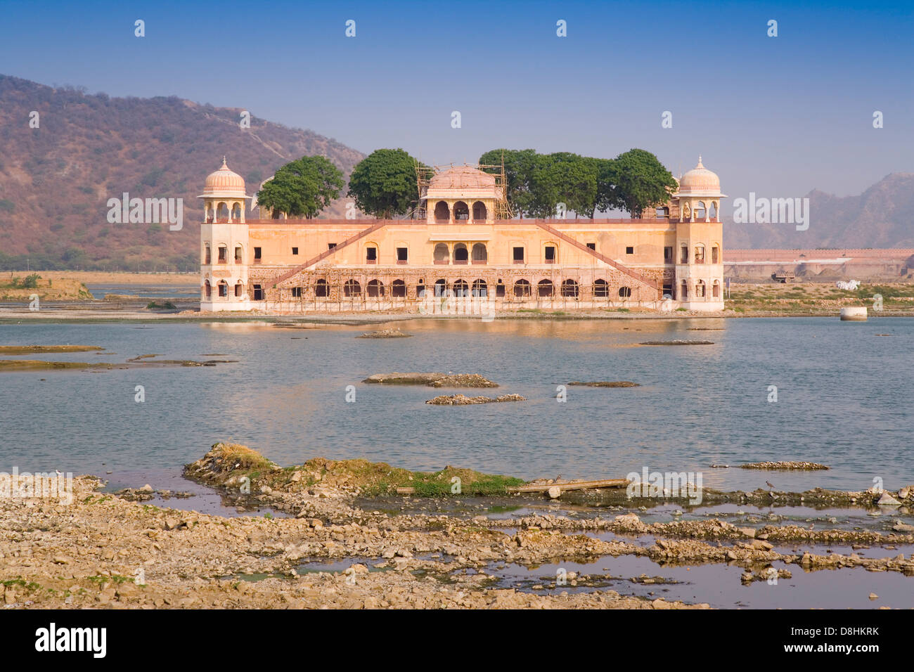 India Rajasthan, Jaipur, Jal Mahal (acqua palace) sul modo da Jaipur ad ambra Foto Stock