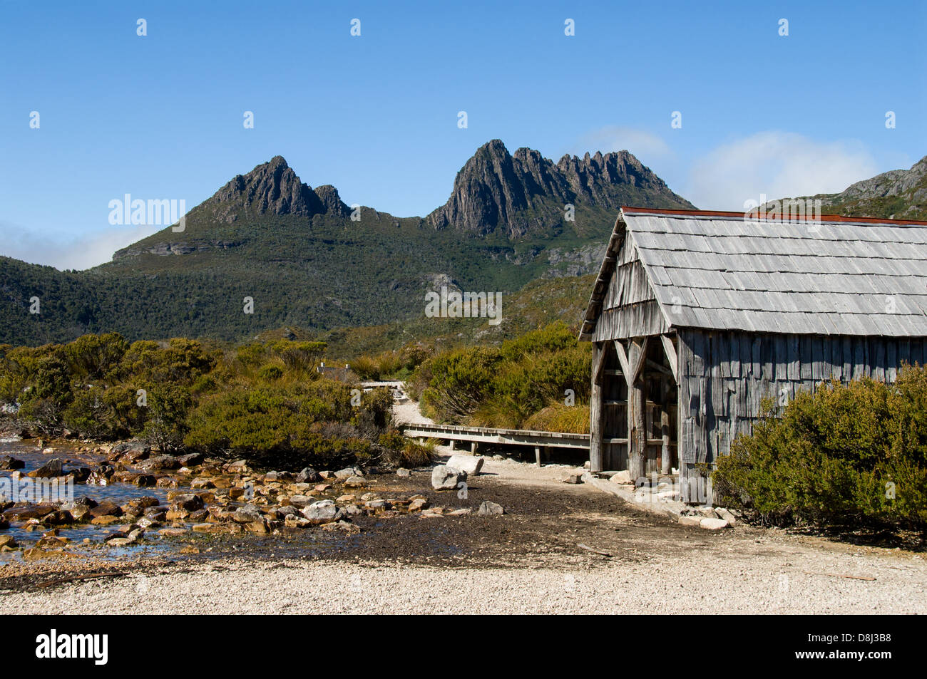 Capanna di pesca sul lago di colomba, Cradle Mountain National Park, la Tasmania, Australia Foto Stock