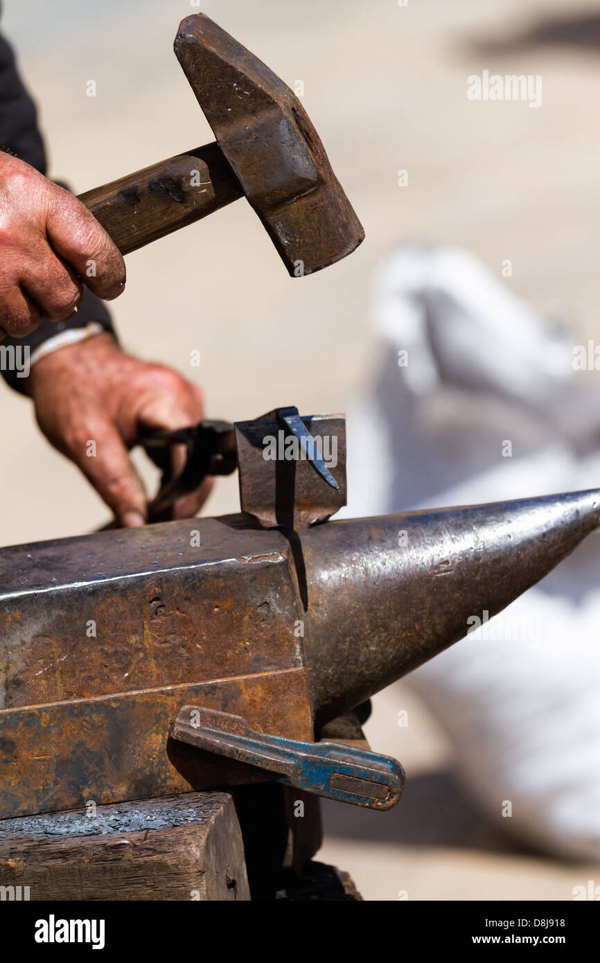 Forgiatura del ferro una chiusura Foto Stock