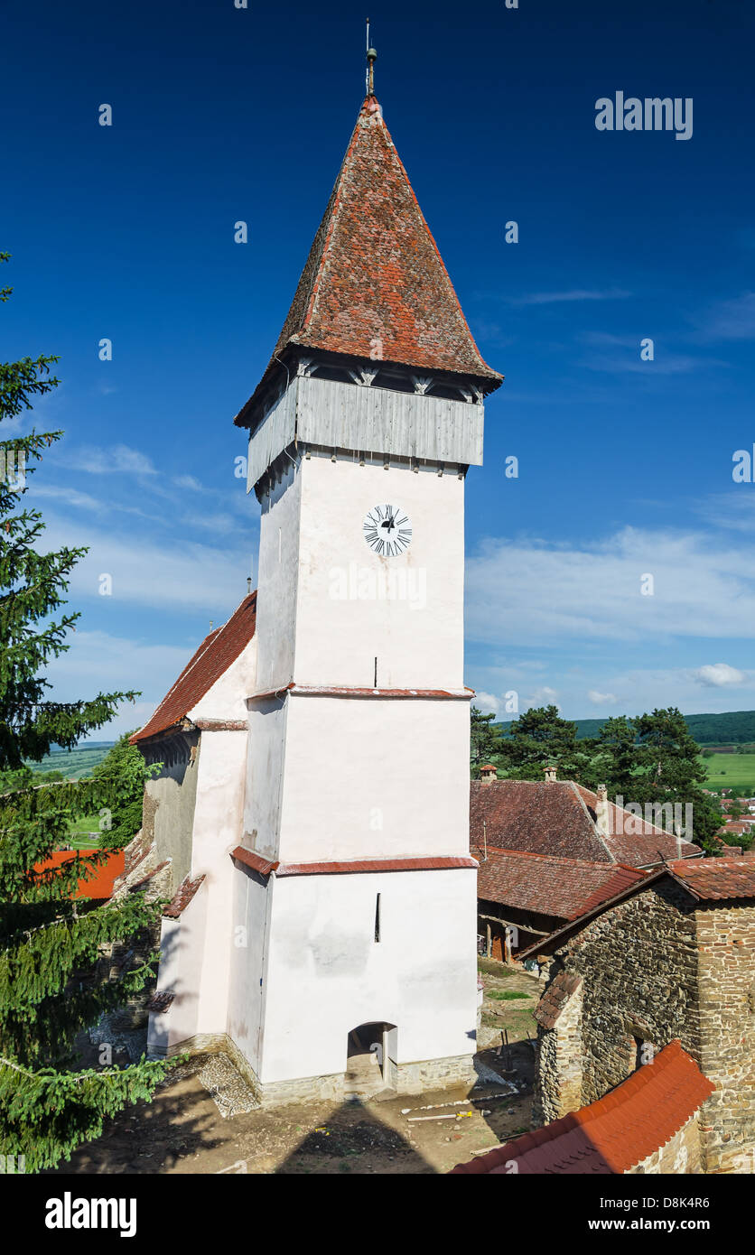 Mesendorf sassone fortificato chiesa risale al 1290, in Transilvania, Brasov county, regione della Romania. Foto Stock