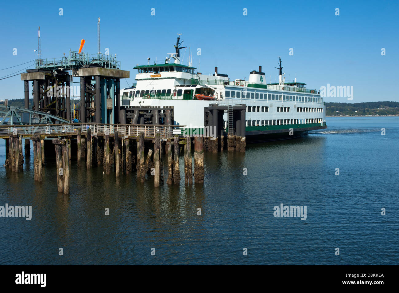 Traghetto Mukilteo-Clinton presso il dock Mukilteo, Washington, Stati Uniti d'America Foto Stock