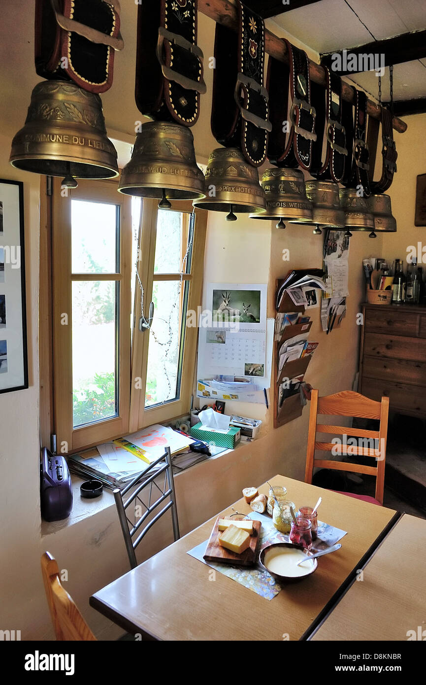 La prima colazione presso la fattoria, Giura, Francia. Foto Stock