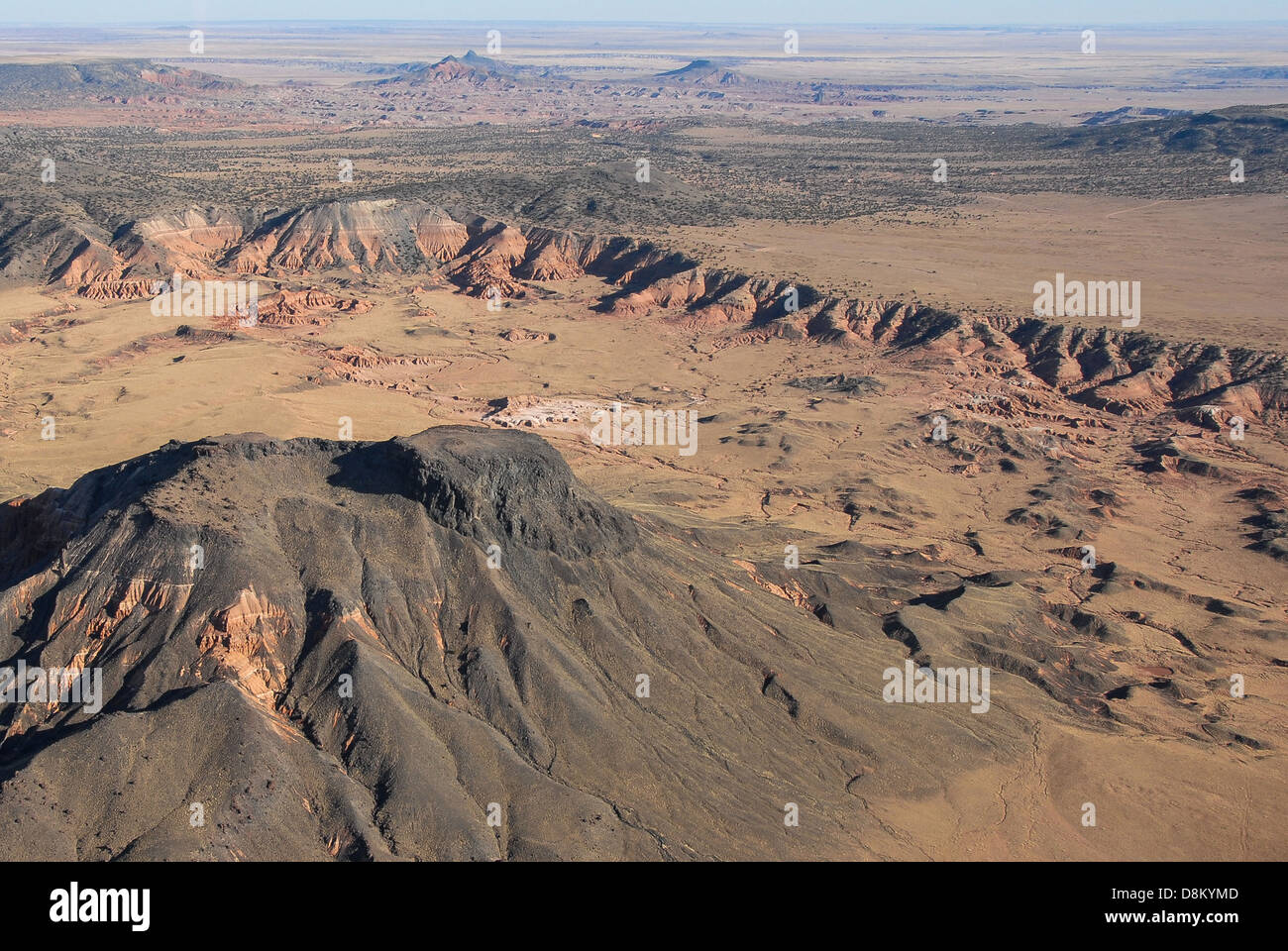 Vista in elicottero sulla grandiosità del deserto dell'Arizona settentrionale. (STATI UNITI) Foto Stock