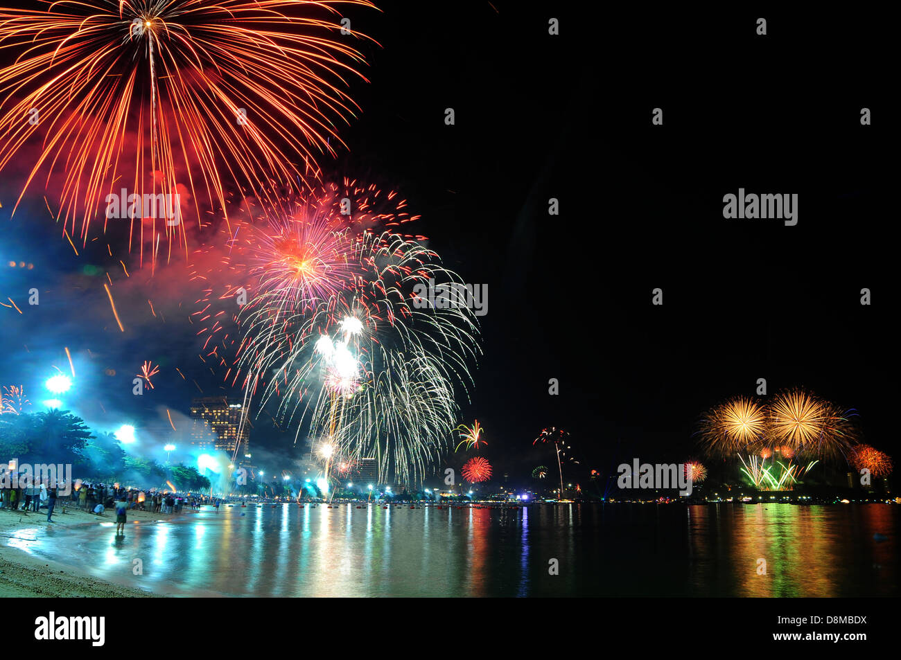 Nuovo anno 2012 fuochi d'artificio, in Pattaya Thailandia Foto Stock