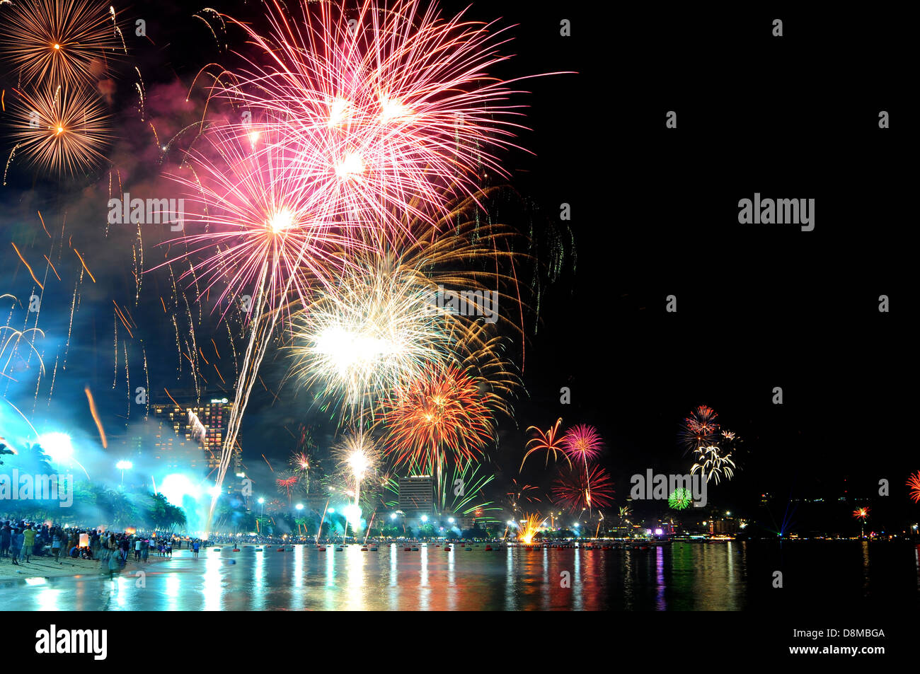 Nuovo anno fuochi d'artificio, in Pattaya Thailandia Foto Stock