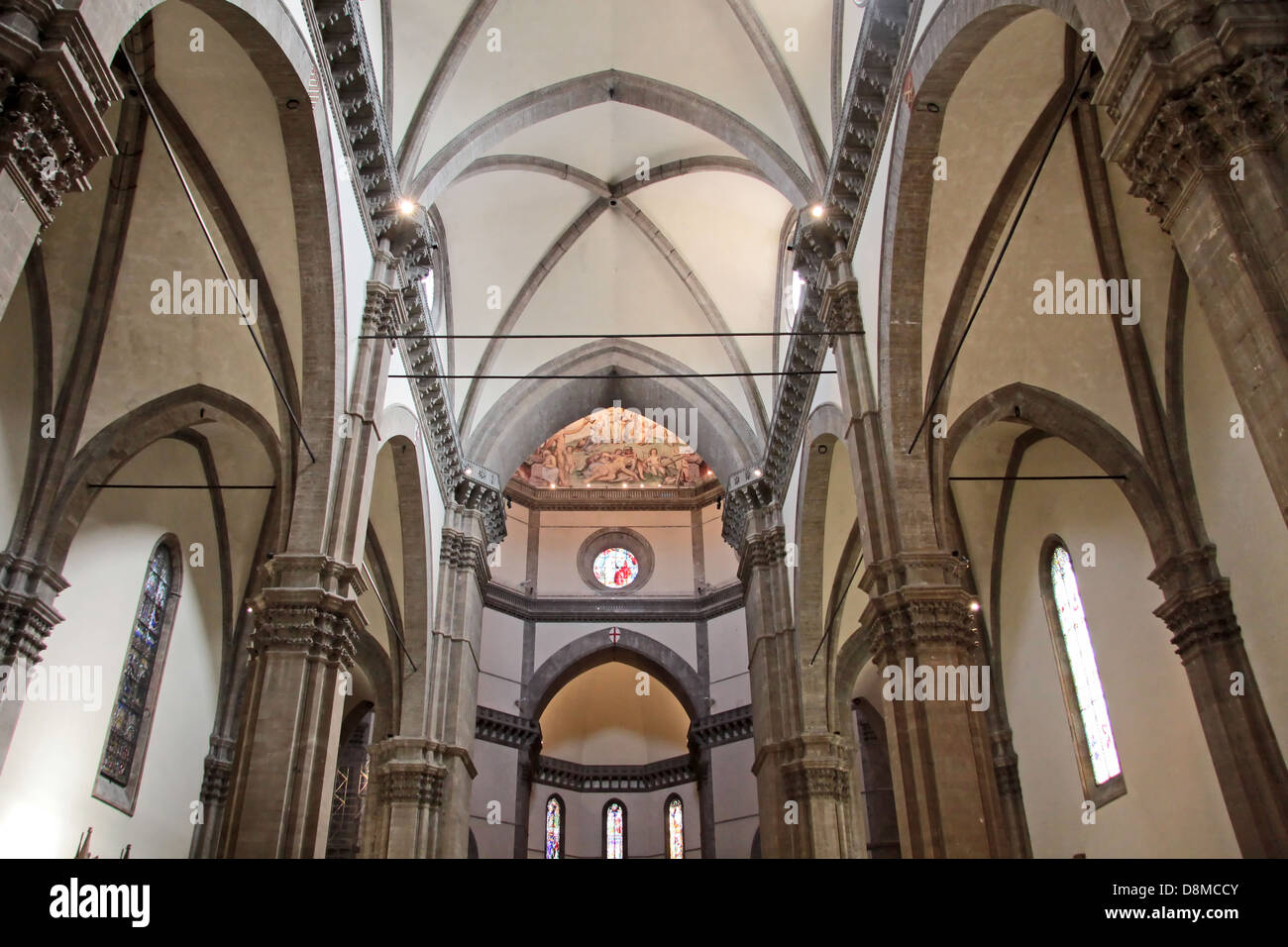 Vista interna della cattedrale di Santa Maria del Fiore a Firenze Foto Stock