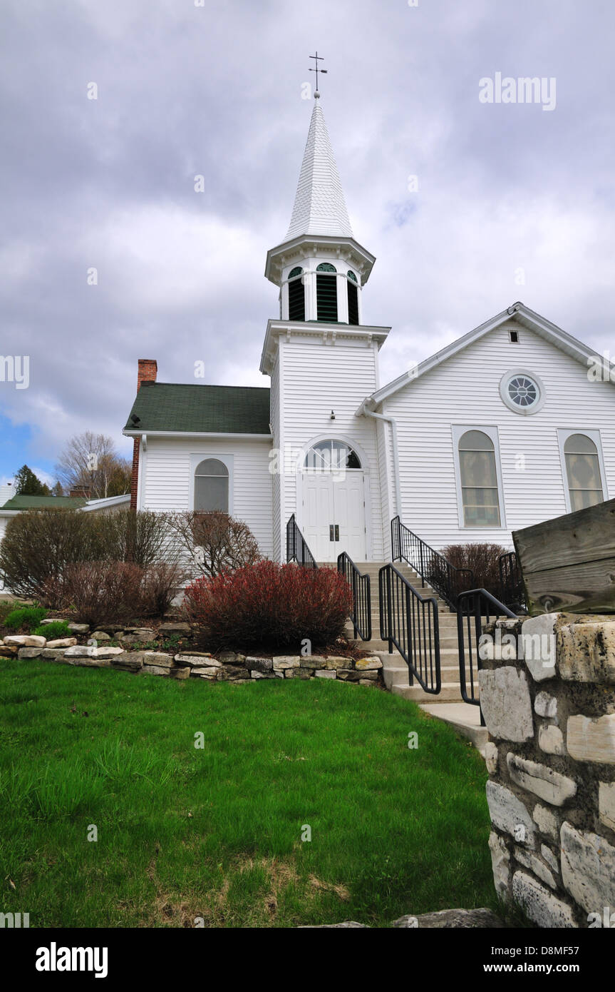 Chiesa di Moravian, completato nel 1859, è un punto di riferimento di Efraim, Door County, Wisconsin Foto Stock