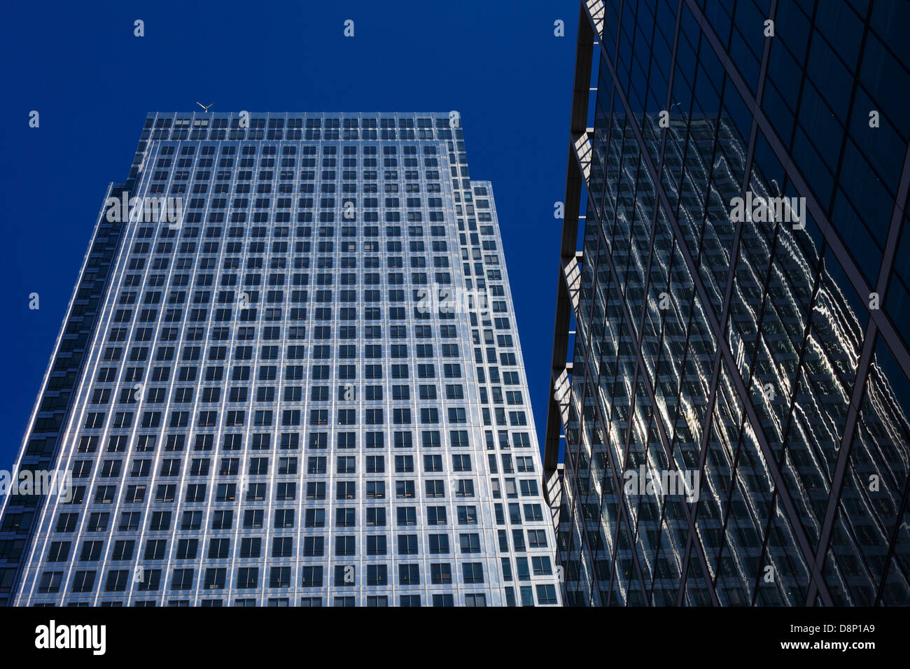 One Canada Square (il secondo edificio più alto in UK), Canary Wharf, Tower Hamlets, Londra, Inghilterra Foto Stock