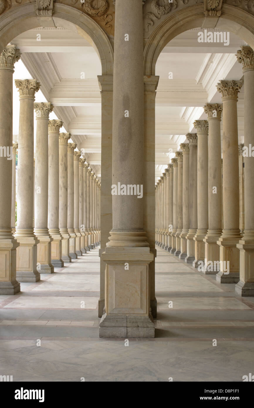 Colonnato Mill, Mlynska colonnato, Carlsbad, Karlovy Vary, Boemia, Repubblica Ceca, Europa Foto Stock