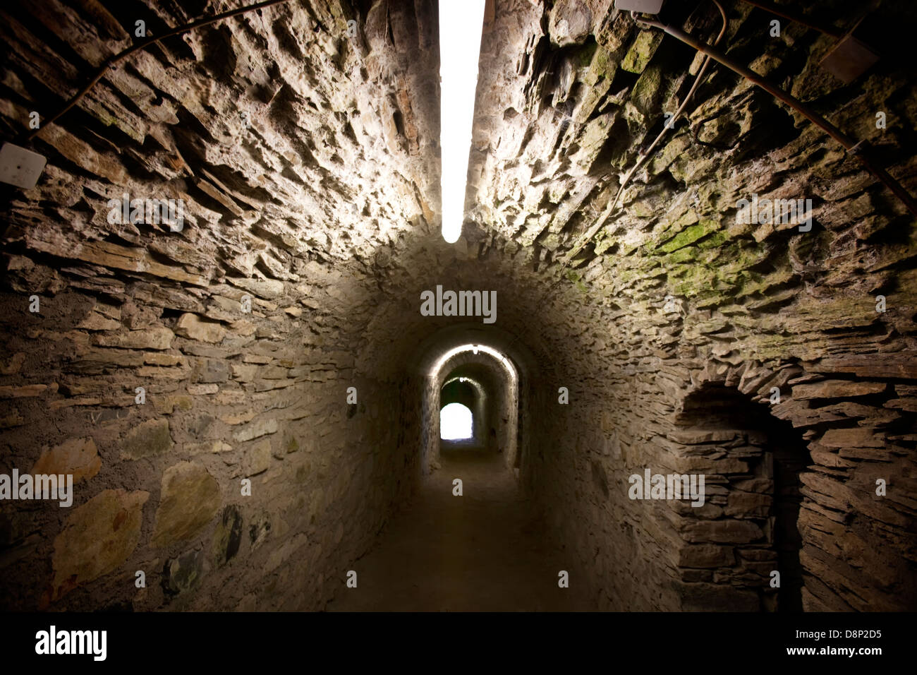 Al di sotto del terreno tunnel Foto Stock