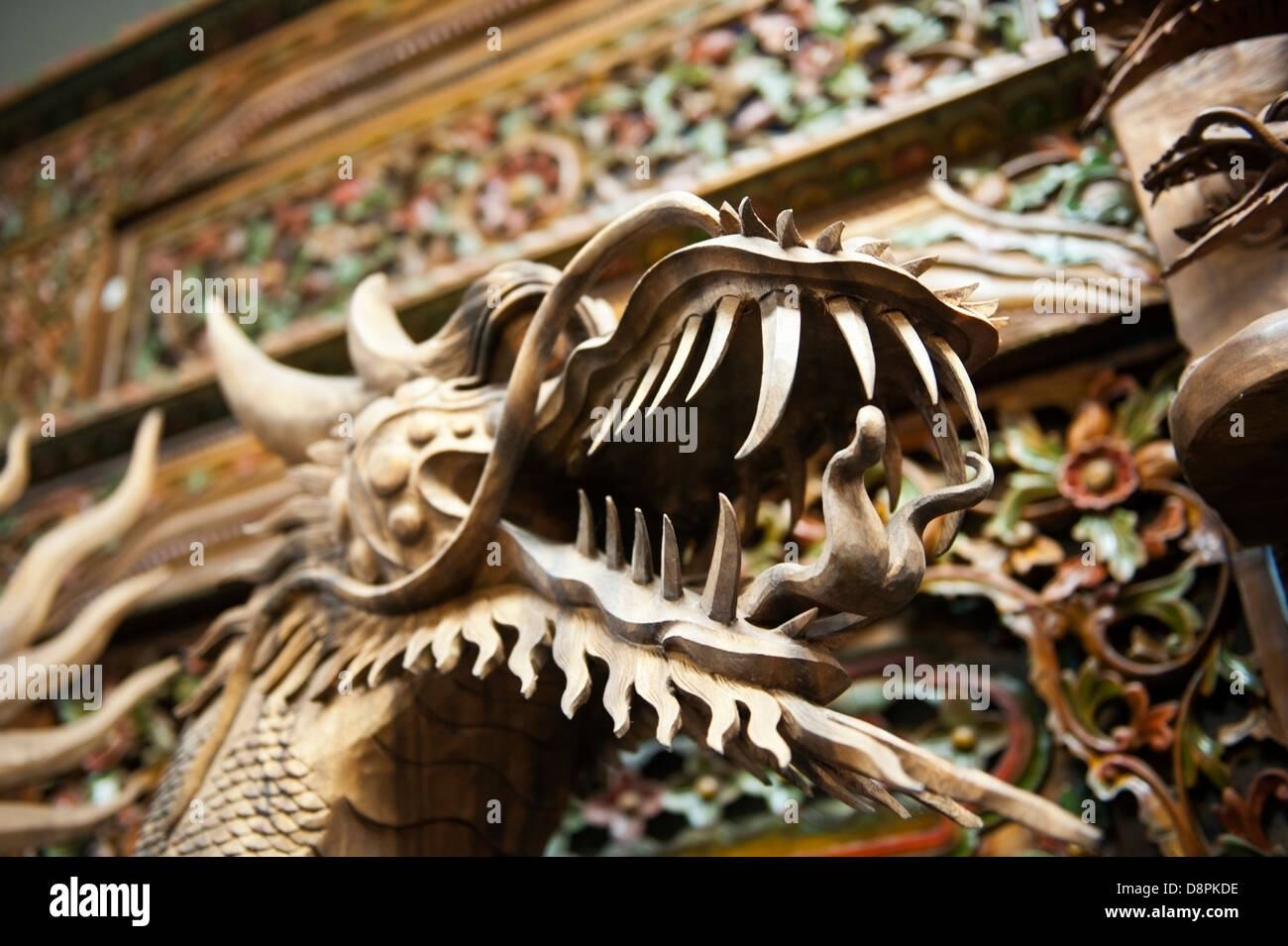 Asian Dragon statua / denti dettaglio Foto Stock