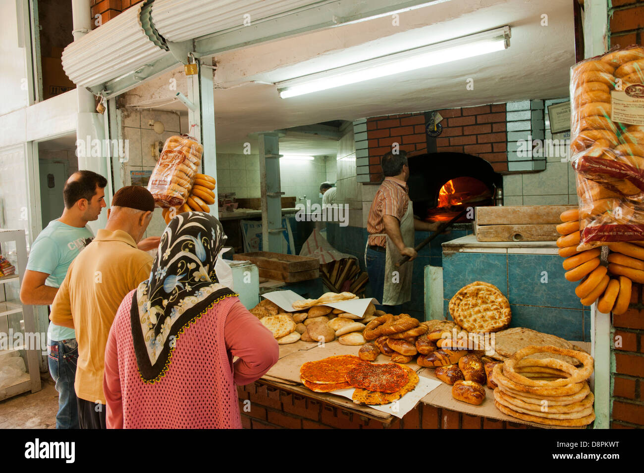 Türkei, Provinz Hatay, Antakya, Bäcker im Basar Foto Stock