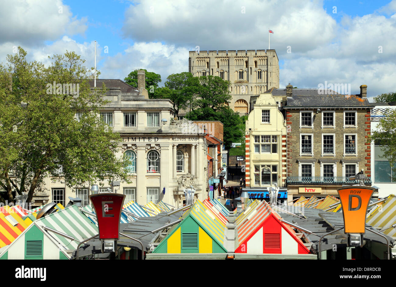 Norwich, mercato coperto, la città ed il Castello, Norfolk, Inghilterra, Regno Unito Foto Stock