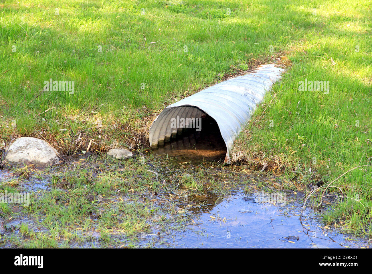 Tubo delle acque reflue Foto Stock