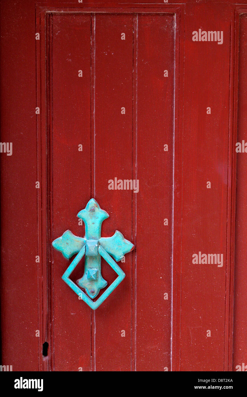 La vecchia porta con tradizionale respingente a isola di Naxos in Grecia Foto Stock