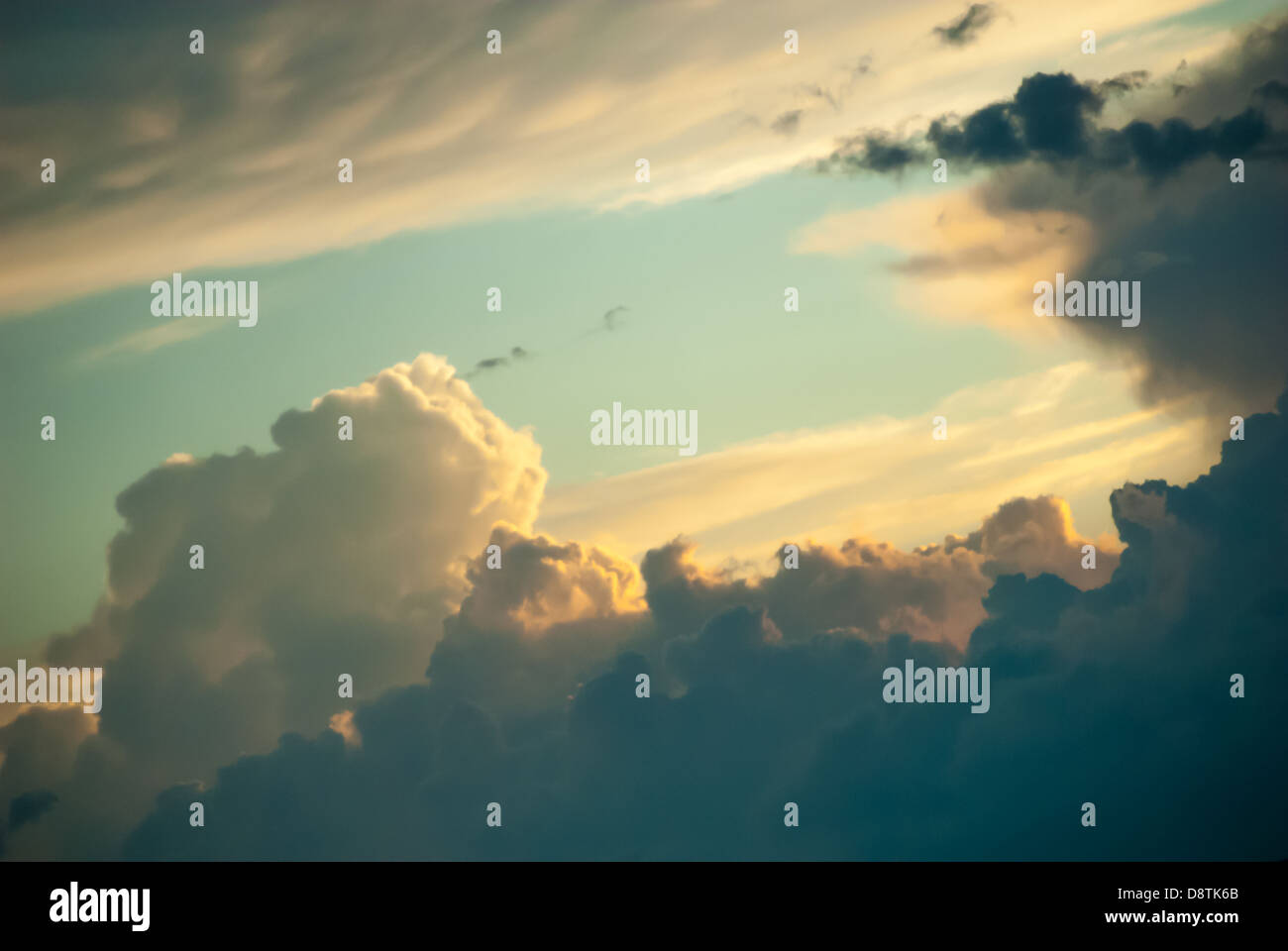 Nuvole al tramonto dopo la tempesta a Melbourne Beach, Florida. (USA) Foto Stock
