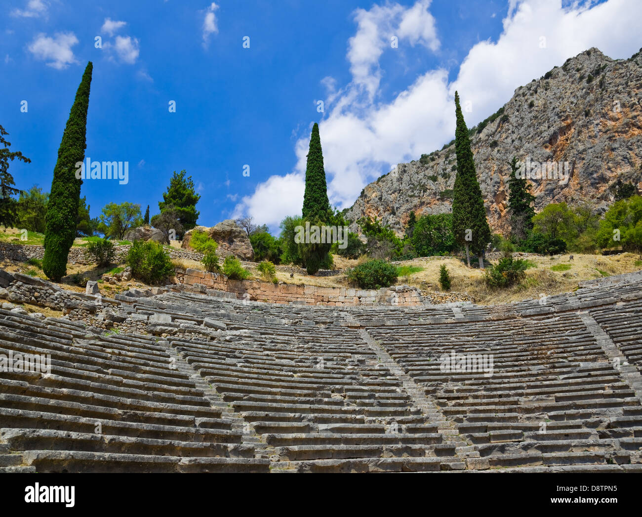 Rovine di anfiteatro in Delphi, Grecia Foto Stock