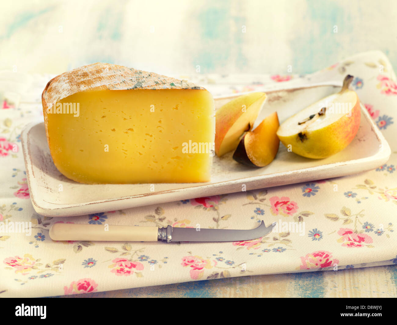 Porzione di formaggio e pera Foto Stock