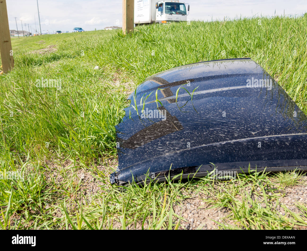 Cappa di auto sul lato della strada Foto Stock