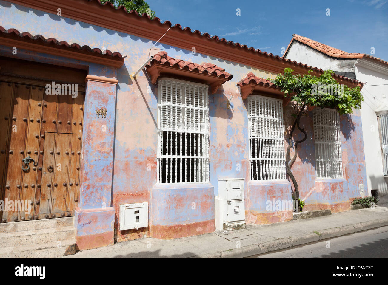 Architettura coloniale ed edifici nel centro storico di Cartagena, Colombia Foto Stock