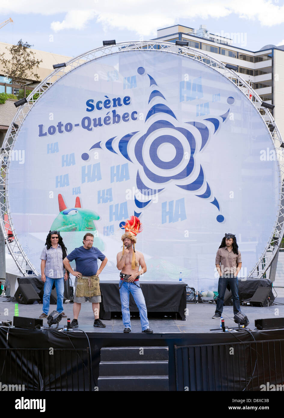 Umorismo Mostra su una scena all'aperto durante il giusto per ride festival di Montreal, provincia del Québec in Canada. Foto Stock