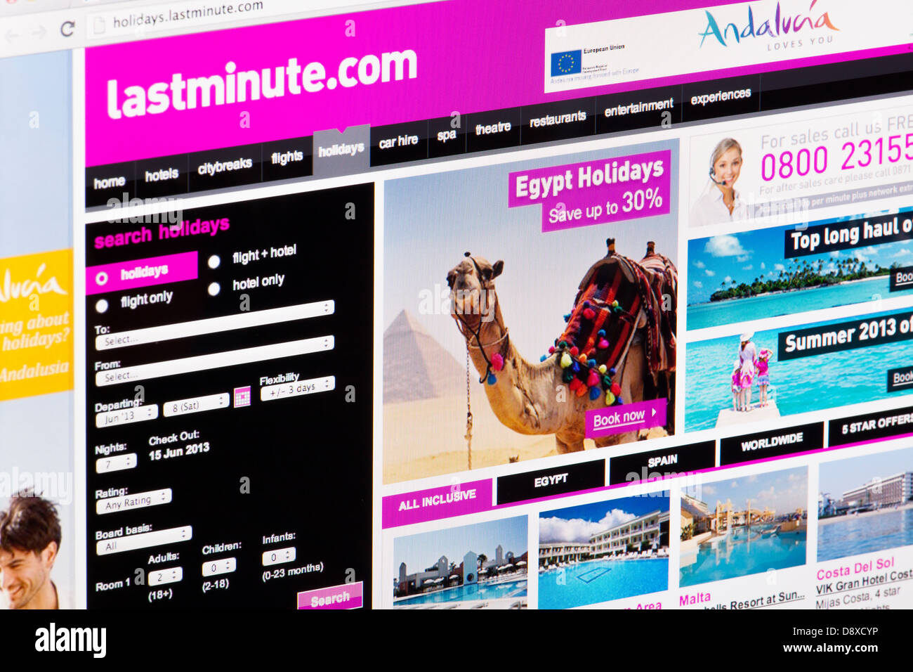 Last Minute .com sito web di viaggio o una pagina web su uno schermo di computer portatile o sul monitor di un computer Foto Stock