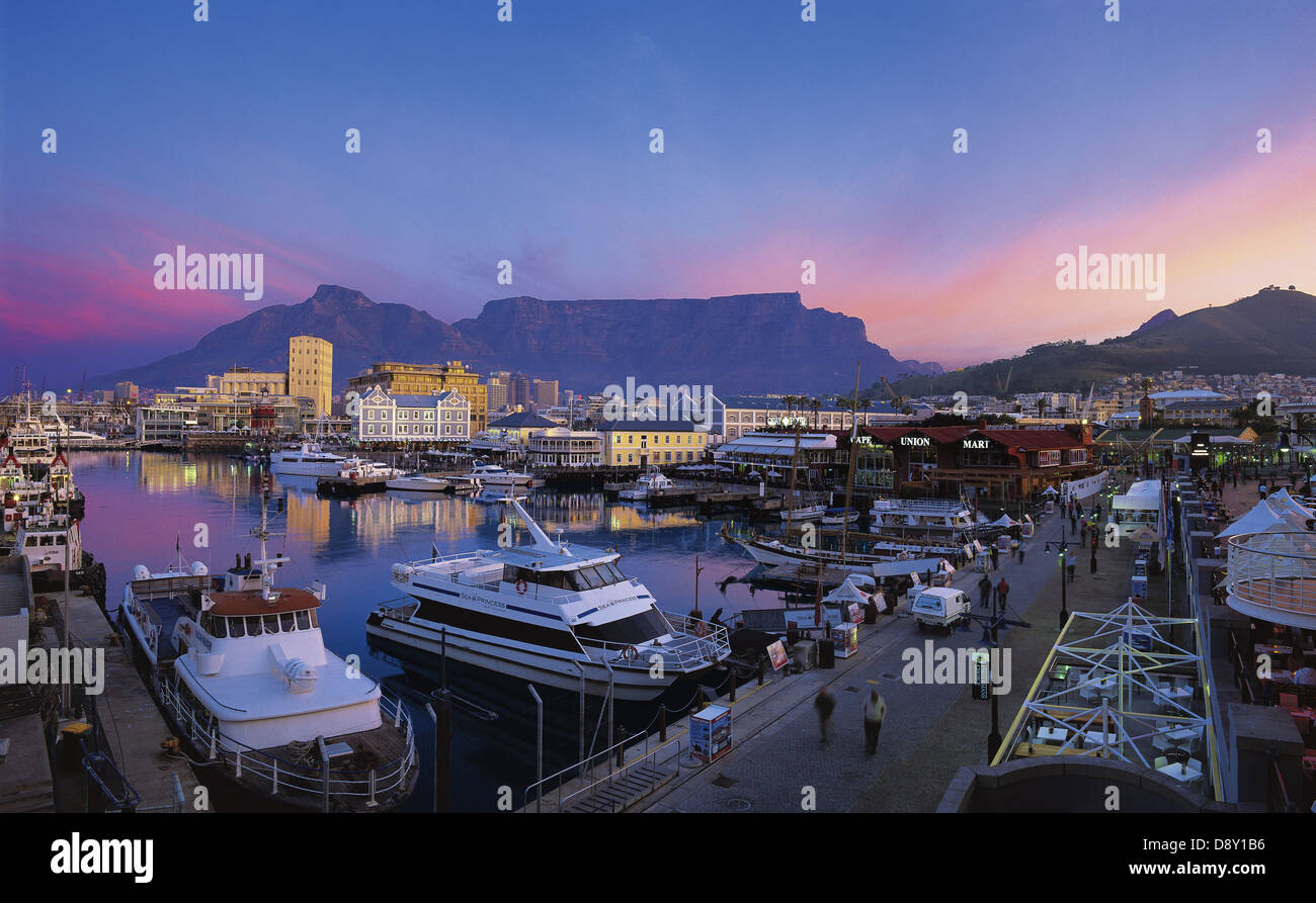 Lungomare Victoria and Alfred e Cape Town, Sud Africa Foto Stock
