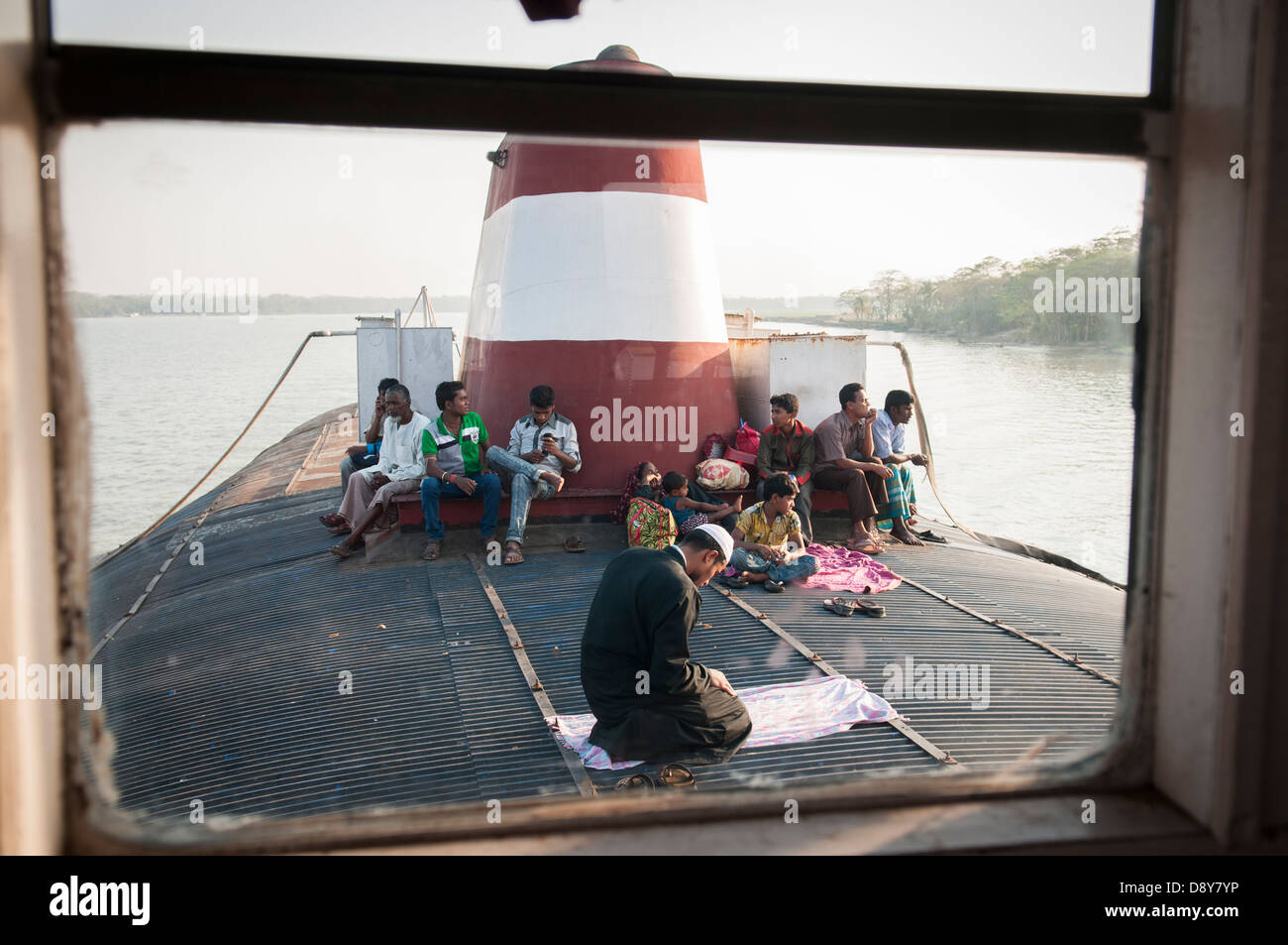 Vista dal ponte di battelli a vapore Lepcha PS, Bangladesh Foto Stock