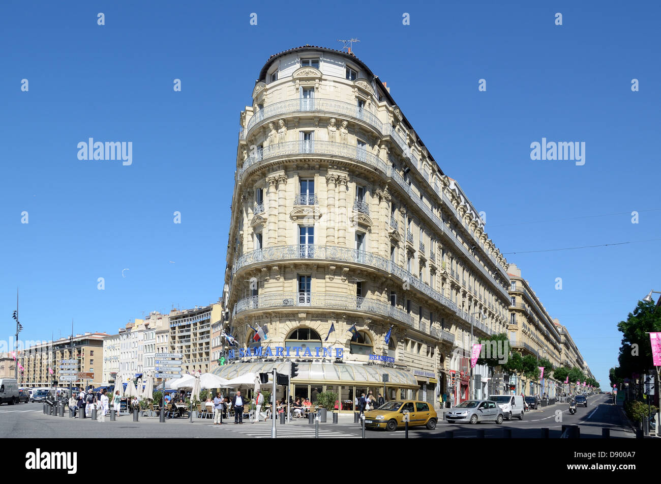 La Samaritaine Building (1860) & Brasserie (dal 1910) edifici storici e architettura su Rue de la Republique e Quai du Port Marseille Francia Foto Stock