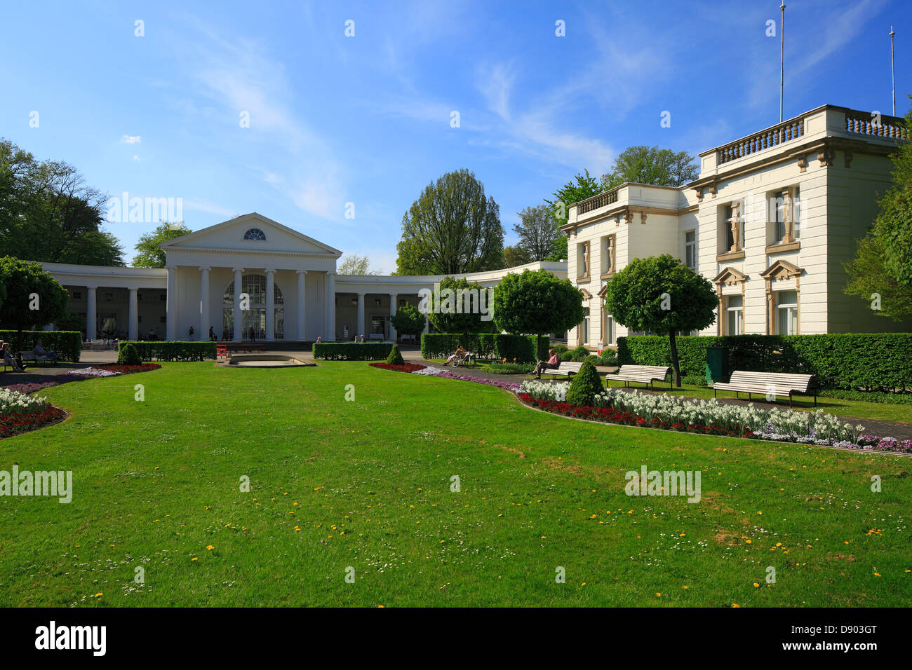 Wandelhalle im Kurpark von Bad Oeynhausen, Wiehengebirge, Renania settentrionale-Vestfalia Foto Stock