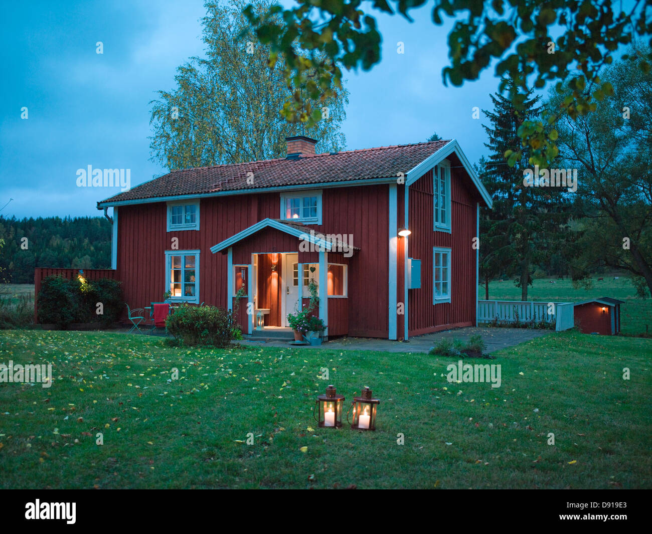 Una casa rossa, Sodermanland, Svezia. Foto Stock