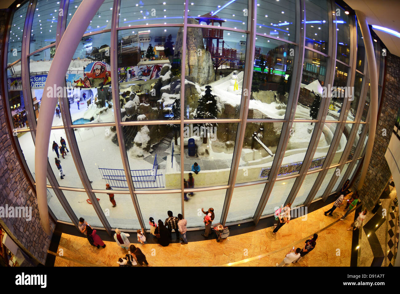 Ski Dubai e Centro commerciale degli Emirati, Dubai, Emirati Arabi Uniti Foto Stock