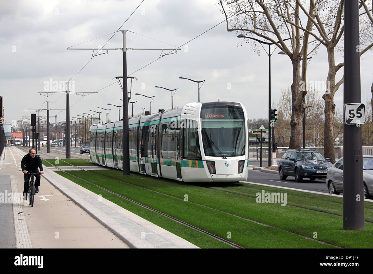 Parigi, tram, linea 3A, Boulevard Masséna. Foto Stock