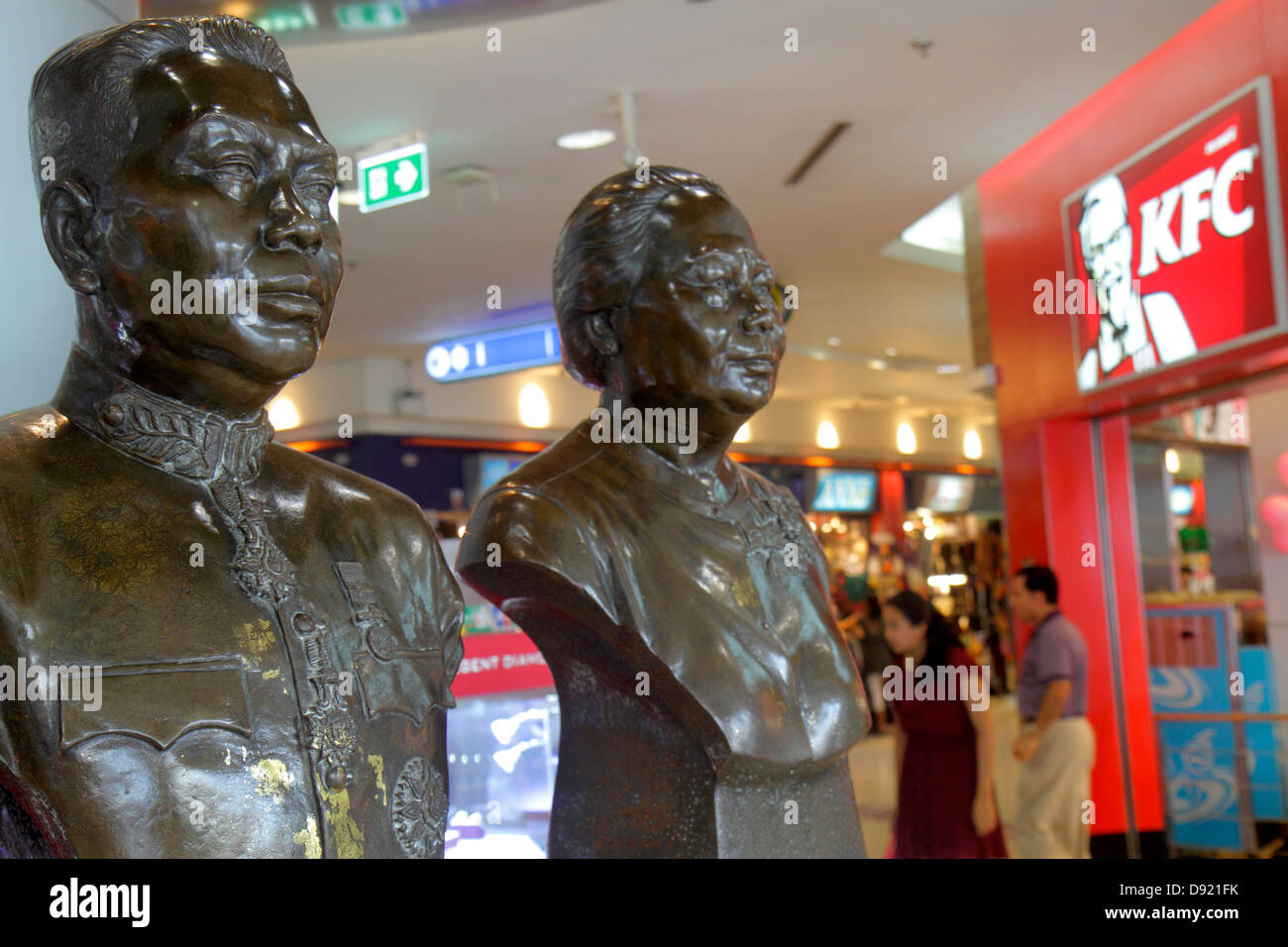 Thailandia,Thai,Bangkok,Pathum WAN,Rama 1 Road,MBK Center,centro,complesso,centro,shopping,shopping shopper shopping negozi mercati mercato mercati mercato acquistare sel Foto Stock