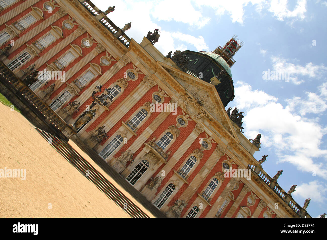 Il nuovo palazzo (Neues Palais) nel Regio Parco Sanssouci a Potsdam, Germania. Foto Stock