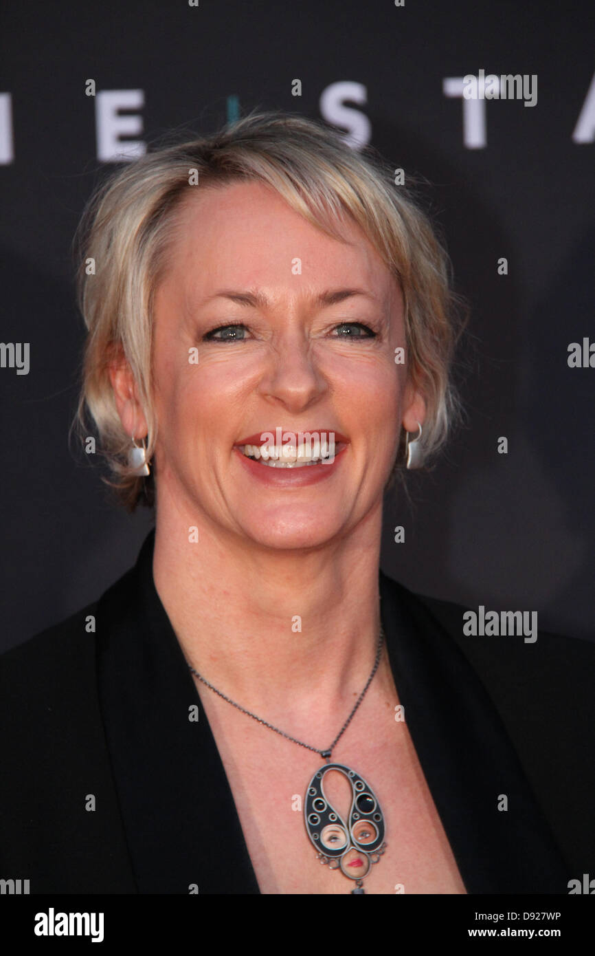 La stella Event Center, Pirrama Road, Pyrmont, Sydney, NSW, Australia. Il 9 giugno 2013. Stelle camminato il tappeto rosso al Casino Star a Sydney per la Australian Premiere della guerra mondiale Z. Nella foto è un Media personalità Amanda Keller. Credito: Credito: Richard Milnes / Alamy Live News. Foto Stock